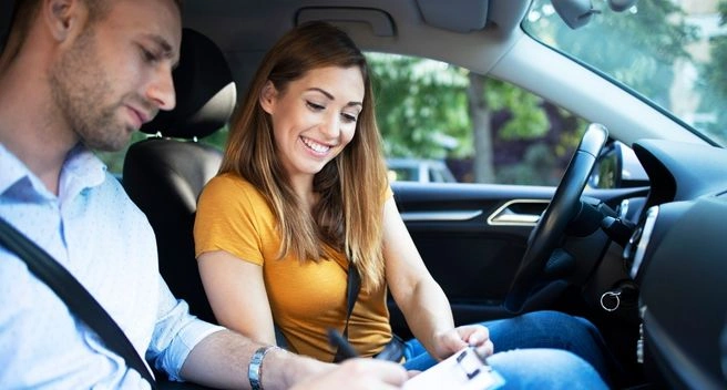 What Are Refresher Driving Lessons