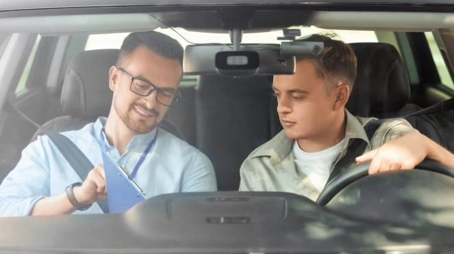 Driving Instructors Help Beginners