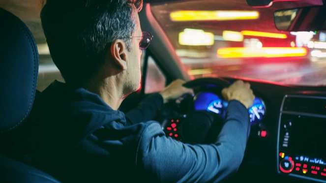 safe night driving tips